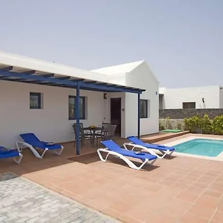 Playa Blanca Sleeps 6 Pool Wifi * Playa Blanca (Lanzarote)